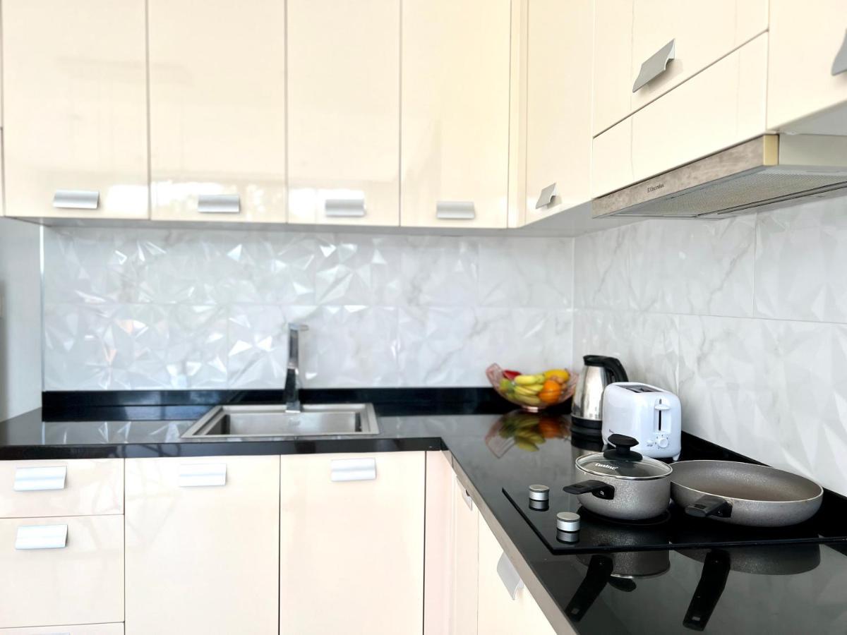 Icon Park Phuket Condo Dış mekan fotoğraf